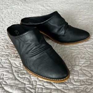 Corkys Boutique Womens Streaming
Slip On Mule Bootie size 8 clogs casual